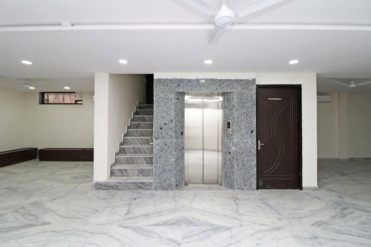 Hotel Sar Kamla Dham Skd Vrindavan Fully Vaccinated Staff エクステリア 写真